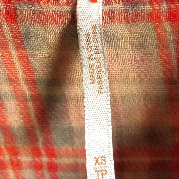 Free People Button Down Country Style. Size: XS - Picture 3 of 3